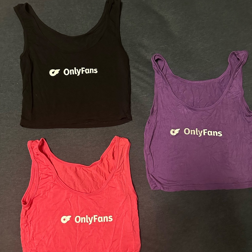 Women's Logo Crop Tank Top - Black, Purple, Red